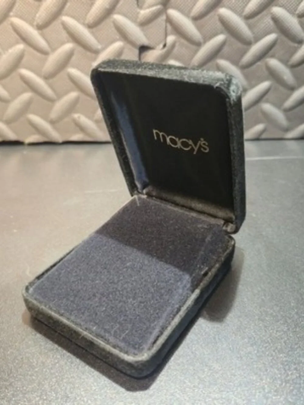 Vintage Macy’s Black Velvet Jewelry Box 3.5